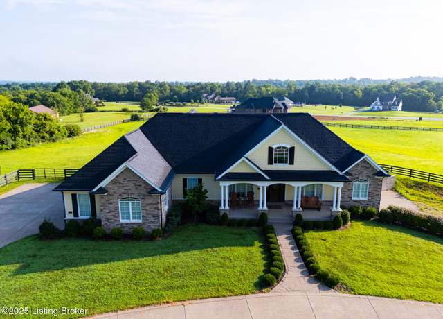 Property at 2823 Ash Ave, Louisville, KY 40245, 3 beds, 3.5 baths