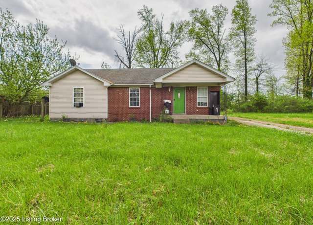 Property at 5302 E Indian Trl, Louisville, KY 40218, 3 beds, 2 baths
