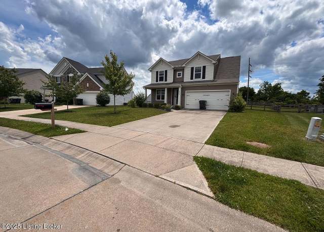 Property at 373 University Dr, Walton, KY 41094, 4 beds, 2.5 baths