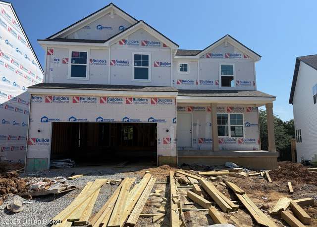 Property at 8517 Quail Creek Ct, Louisville, KY 40229, 4 beds, 2.5 baths