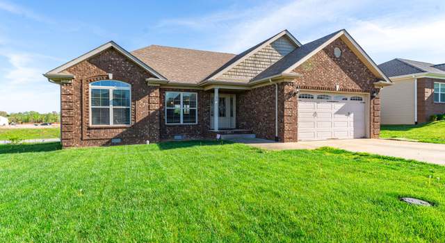 Photo of 185 Twin Lakes Dr, Vine Grove, KY 40175