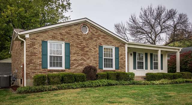 Photo of 8102 Cortland Dr, Louisville, KY 40228