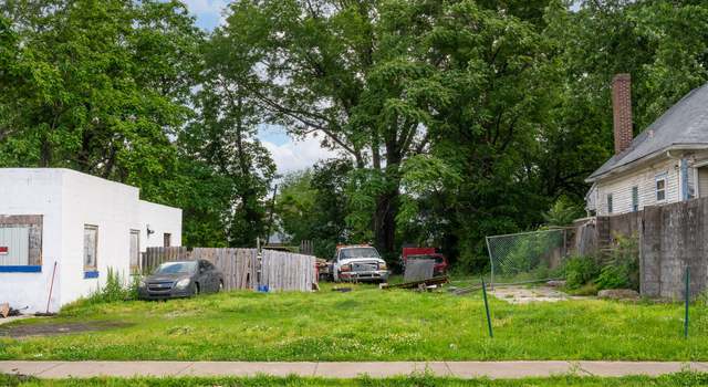 Photo of 2929 Dumesnil St, Louisville, KY 40211