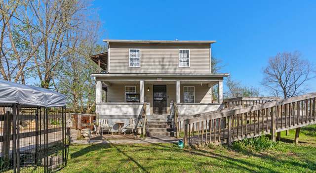 Photo of 4534 Lake Dreamland Dr, Louisville, KY 40216