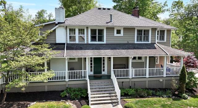 Photo of 1400 Elm Rd, Anchorage, KY 40223
