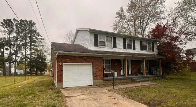 Property at 6504 Moorman Rd, Louisville, KY 40272, 4 beds, 2.5 baths