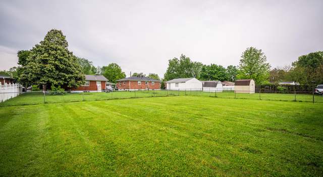 Photo of 2315 Burrell Dr, Louisville, KY 40216