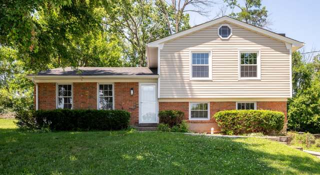 Photo of 12525 Live Oak Dr, Louisville, KY 40243