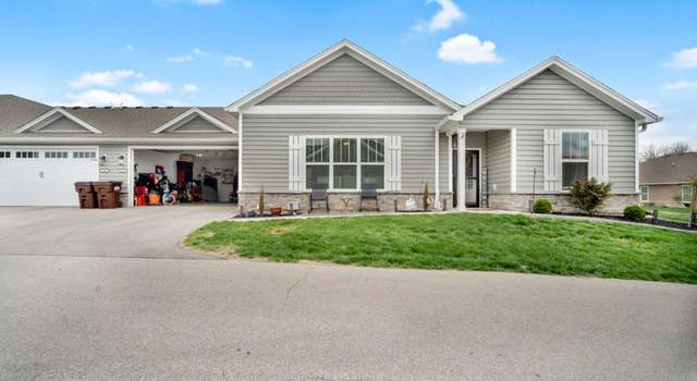 Photo of 5007 Woodridge Lake Blvd, Louisville, KY 40272