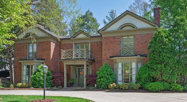 Photo of 1104 Rostrevor Cir, Louisville, KY 40205