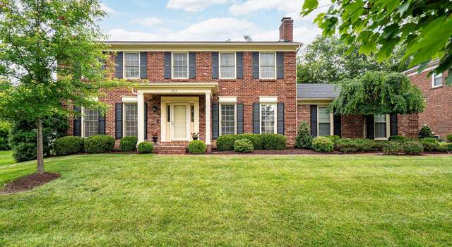 Photo of 303 Cambridge Station Rd, Louisville, KY 40223