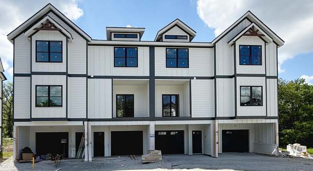 Photo of 7104 Park Vue Dr, Crestwood, KY 40014