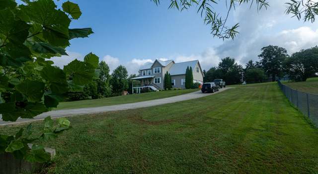 Photo of 235 Flushing Meadows Dr, Rineyville, KY 40162