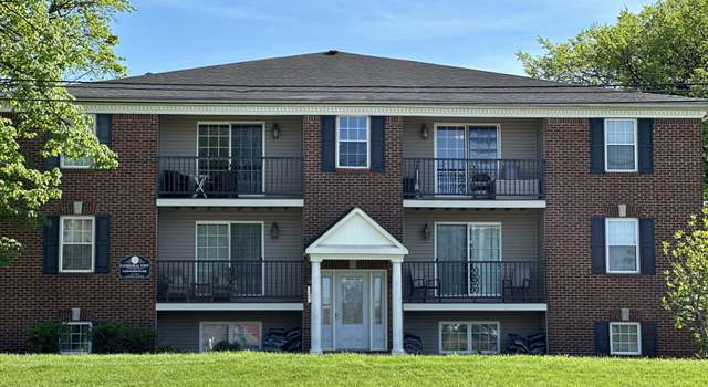 Photo of 325 W Stephen Foster Ave #301, Bardstown, KY 40004