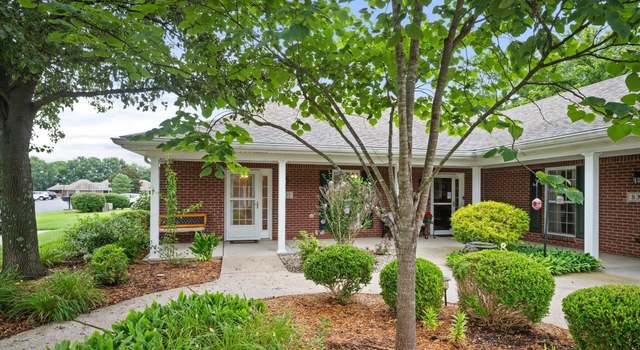 Photo of 835 Garden Pointe Dr, Simpsonville, KY 40067