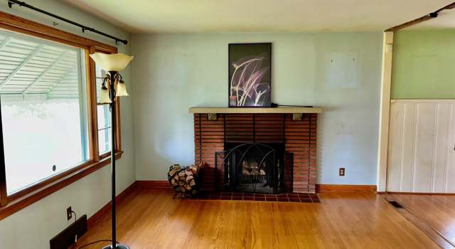 Photo of 4812 Oak Park Dr, Louisville, KY 40258