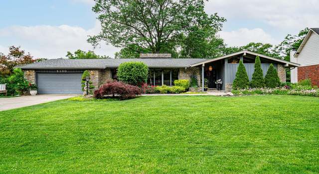 Photo of 9100 Lakeridge Dr, Louisville, KY 40272