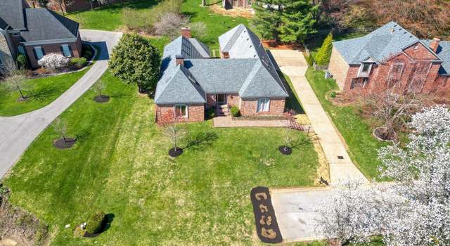 Photo of 328 Blankenbaker Ln, Louisville, KY 40207