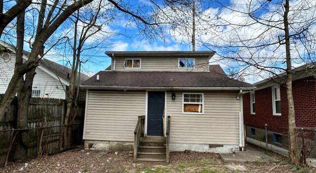 Photo of 1540 Berry Blvd, Louisville, KY 40215