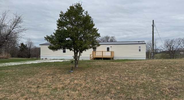 Photo of 100 Youngstown St, Hardyville, KY 42746