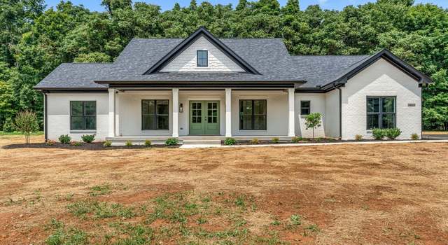 Property at 2805 W Hwy 42, La Grange, KY 40031, 3 beds, 2 baths