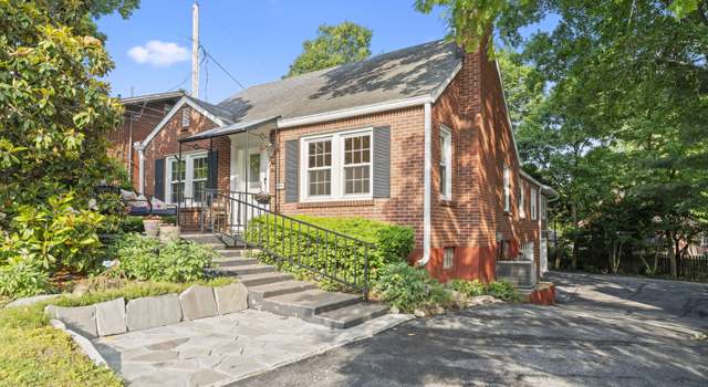 Photo of 2136 Trevilian Way, Louisville, KY 40205