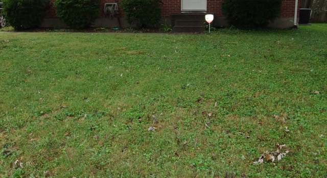 Photo of 10800 Milwaukee Way, Louisville, KY 40272