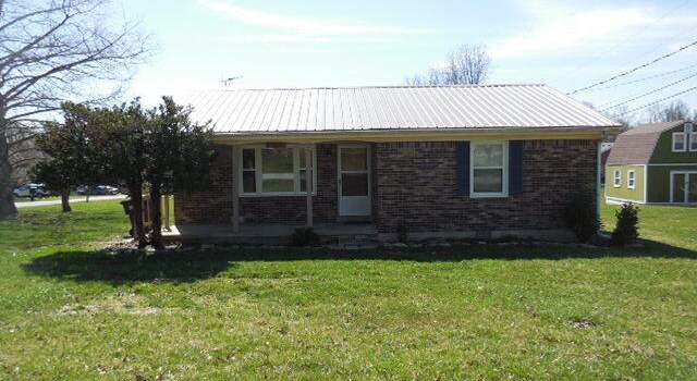 Photo of 39 Michael Ray St, Eminence, KY 40019
