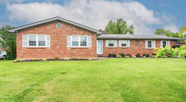 Photo of 4207 Wenwood Dr, Louisville, KY 40218