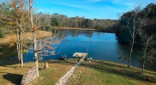 Photo of 596 Nora Ln, Turners Station, KY 40075