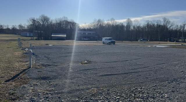 Photo of 3831 Holmes Bend Rd, Columbia, KY 42728