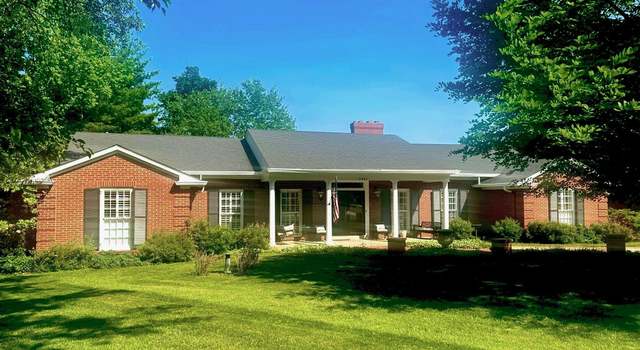 Photo of 2001 Starmont Rd, Louisville, KY 40207