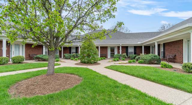 Photo of 10033 Chenoweth Vista Way, Louisville, KY 40299