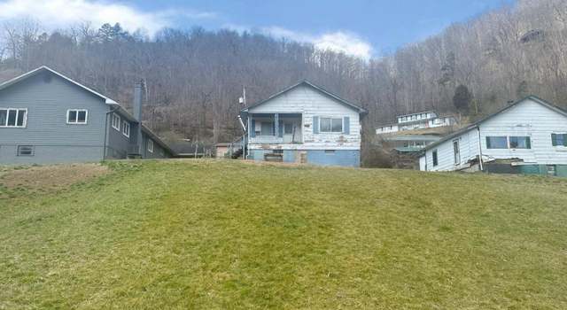 Photo of 106 Henry Clay Hill Rd, Lookout, KY 41542