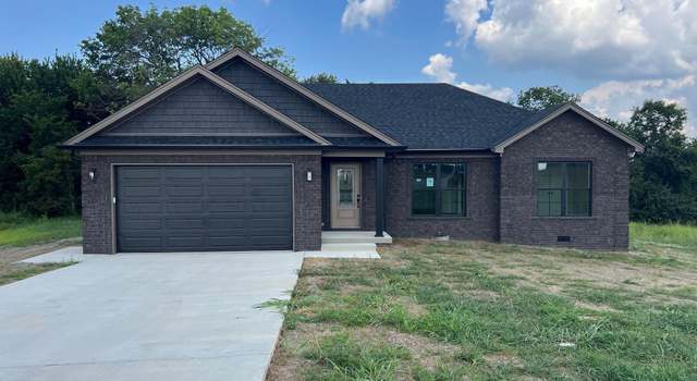 Photo of 136 Hidden Valley Dr, Bardstown, KY 40004