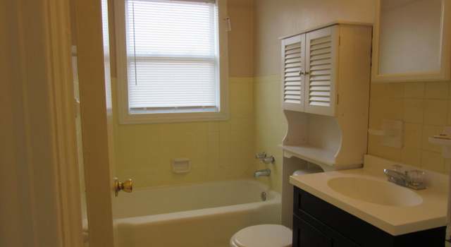 Photo of 220 Sherleys Ct, Shepherdsville, KY 40165