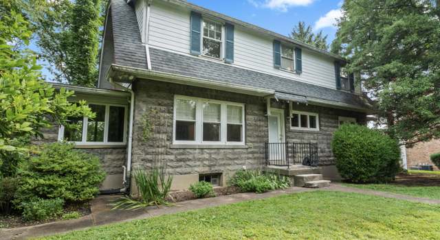 Photo of 2722 Hollywood Ter, Louisville, KY 40206