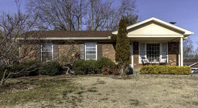 Photo of 3609 Locklee Rd, Louisville, KY 40214