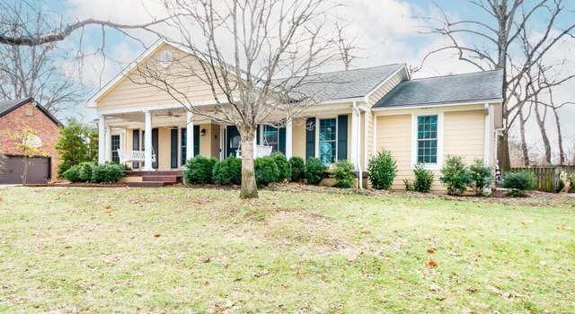 Photo of 3017 Juniper Hill Rd, Louisville, KY 40206
