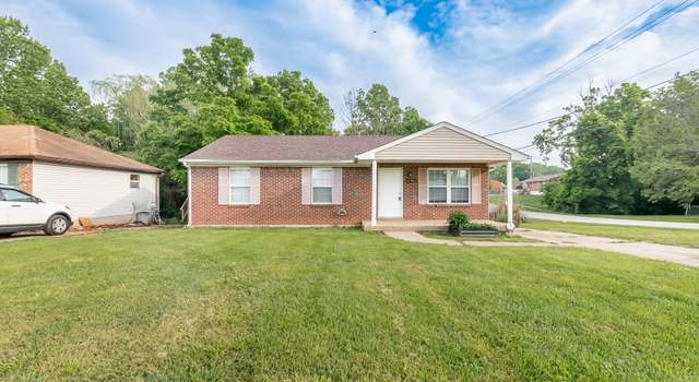 Photo of 12500 Somerset Dr, Louisville, KY 40229
