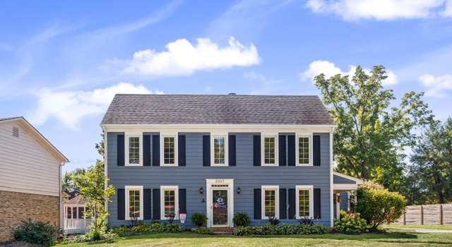 Photo of 3207 Broeck Pointe Cir, Louisville, KY 40241