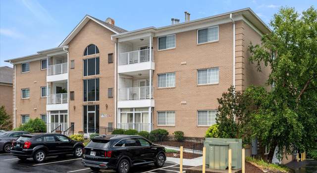 Photo of 8505 Atrium Dr #301, Louisville, KY 40220