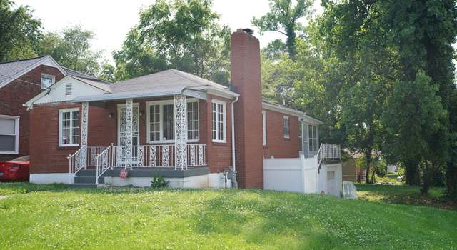 Photo of 900 S 43rd St, Louisville, KY 40211