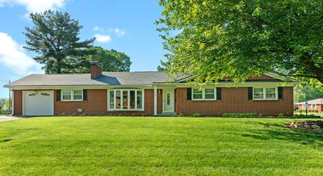 Photo of 1914 Meadowcreek Dr, Louisville, KY 40218