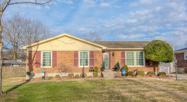 Photo of 7920 Nottoway Cir, Louisville, KY 40214