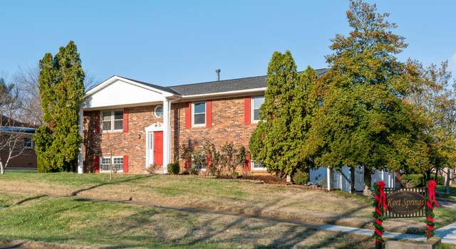 Photo of 3704 Sudbury Ln, Louisville, KY 40220