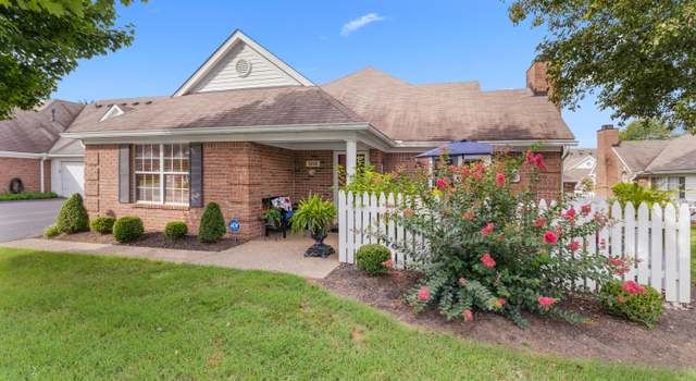 Photo of 1210 Fox Pointe Dr, Louisville, KY 40242