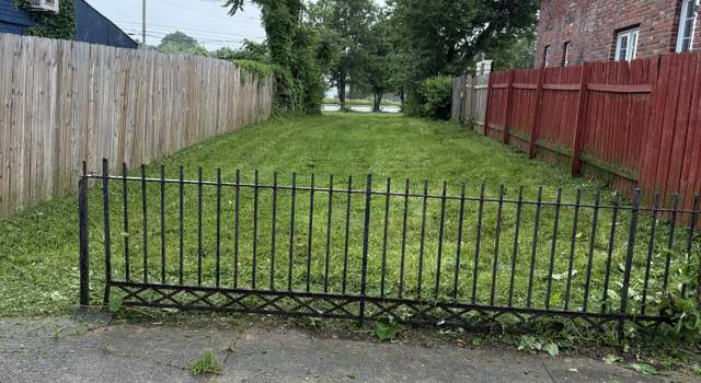 Photo of 932 E Madison St, Louisville, KY 40204