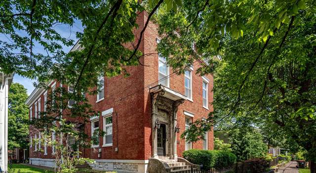 Photo of 911 E Washington St Apt 3, Louisville, KY 40206