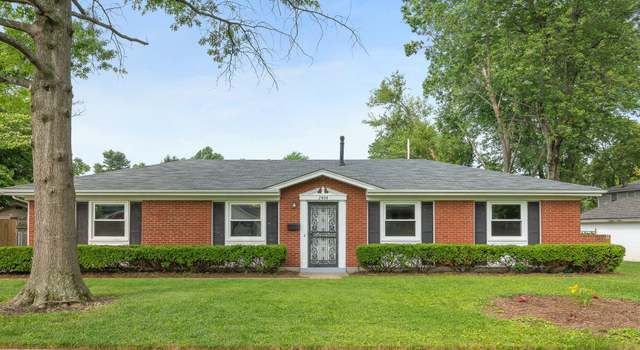 Photo of 2404 Woodmont Dr, Louisville, KY 40220